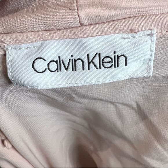 Calvin Klein pleated blush split flutter sleeve blouse top size medium - Picture 5 of 6